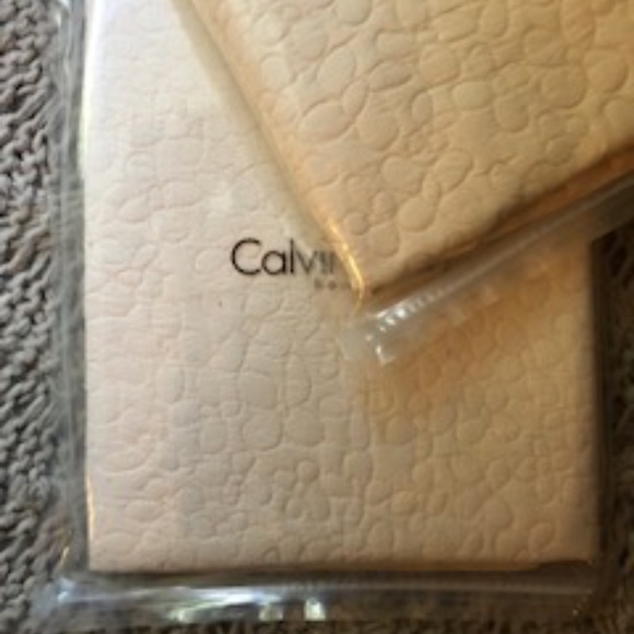 *HOST PICK* Calvin Klein Quilted Petals Pink Euro Sham Set *NEW* - Picture 4 of 9